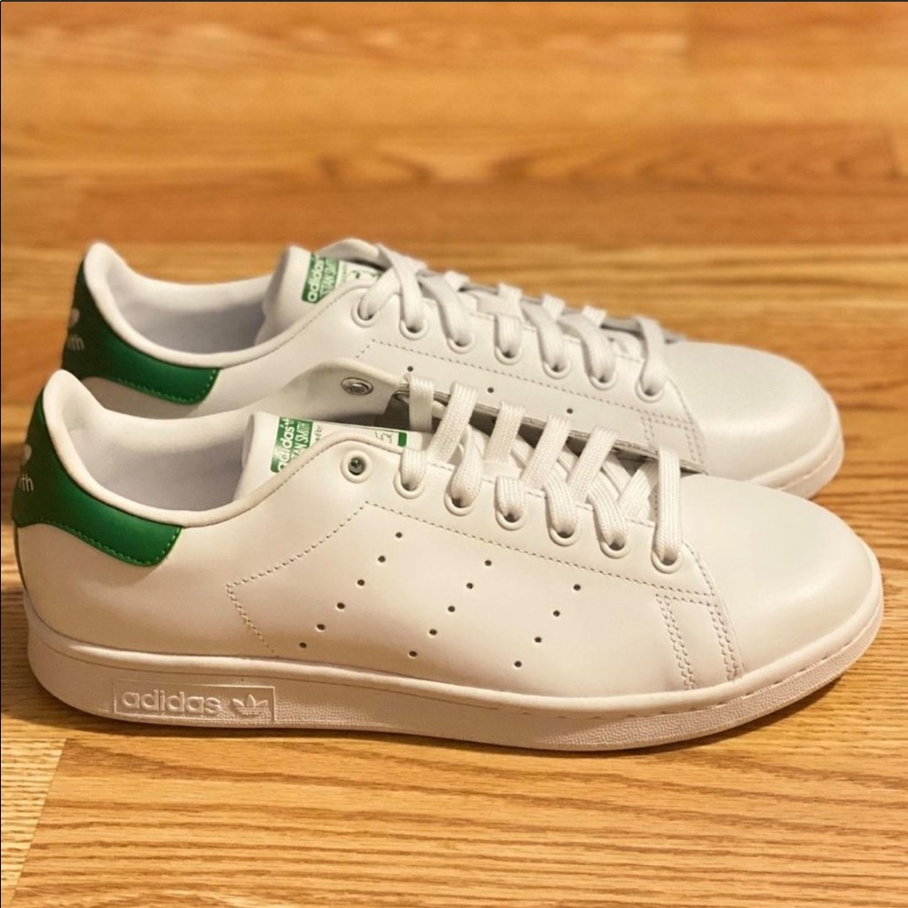 Stan smiths size 9